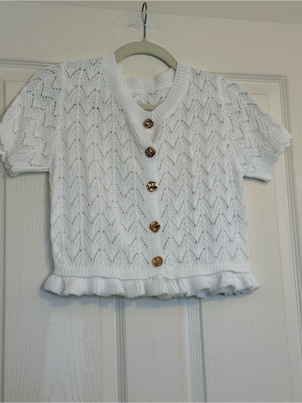 COMMENSE Ruffled Hem Knit Cardigan & matching Ruffled Hem Knit Skirt.